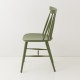 Chaise scandinave olive de profil