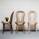 Chaises bistrots cirées incolore, coloris chêne moyen et chêne foncé